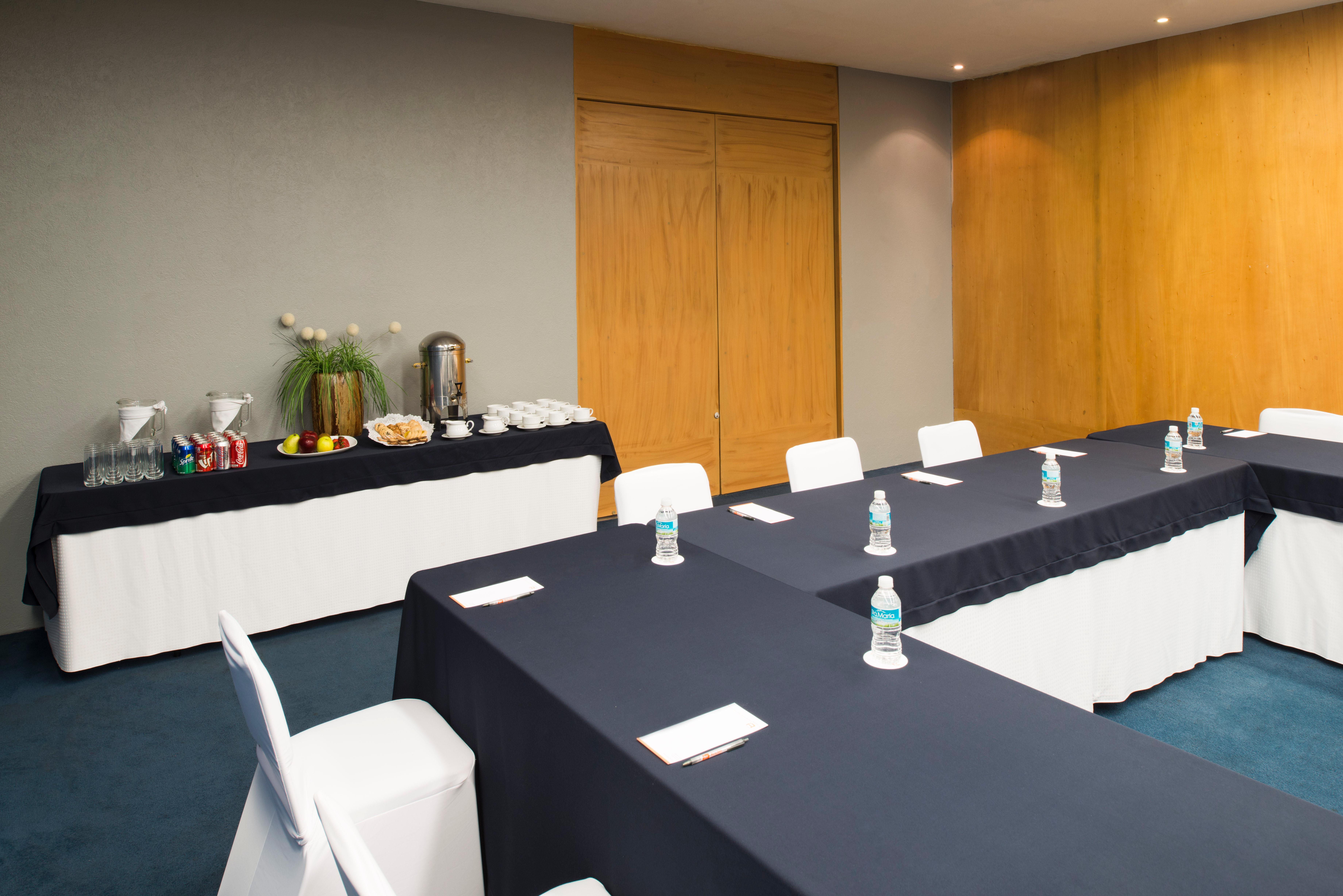 Real Inn Torreon Ngoại thất bức ảnh