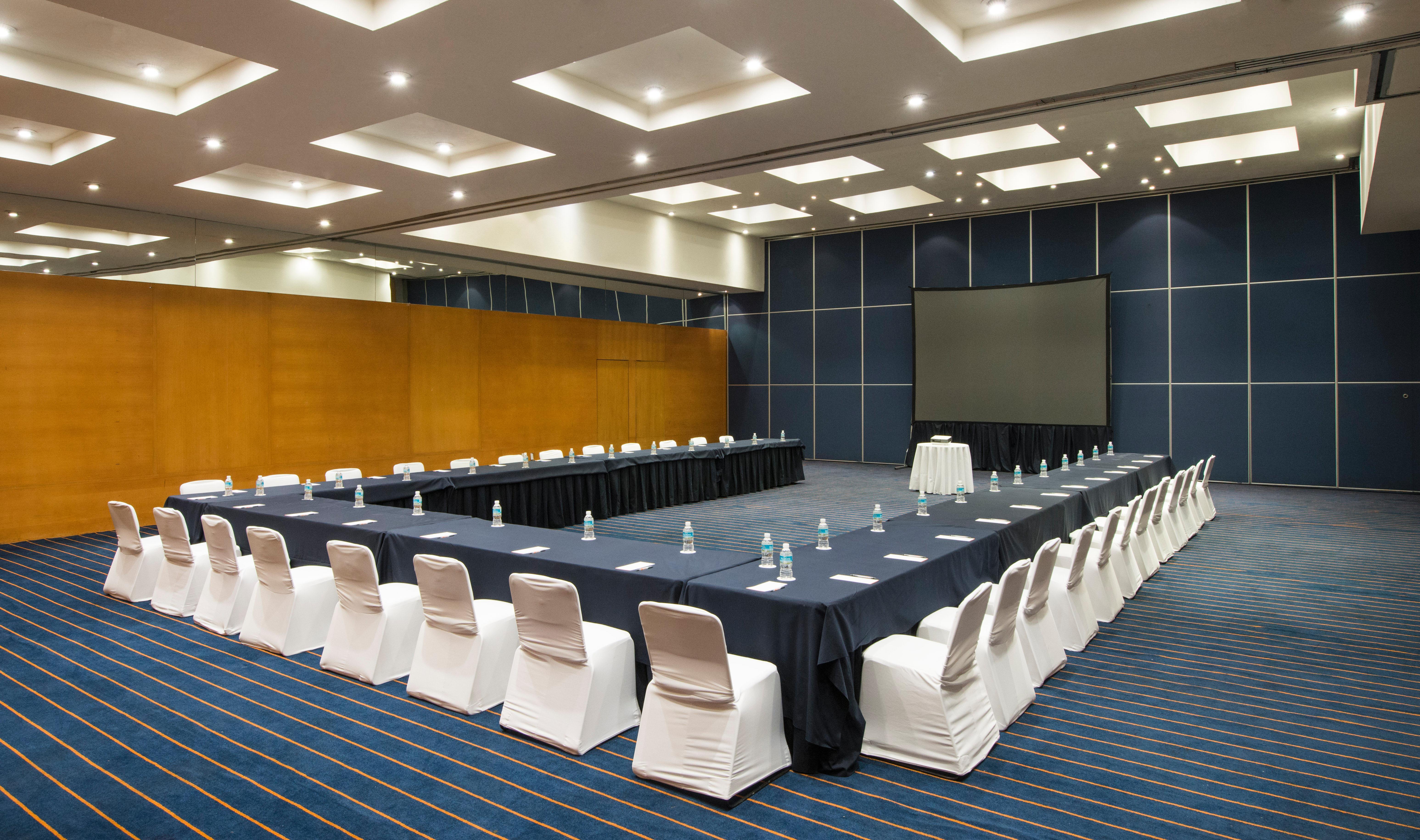 Real Inn Torreon Ngoại thất bức ảnh